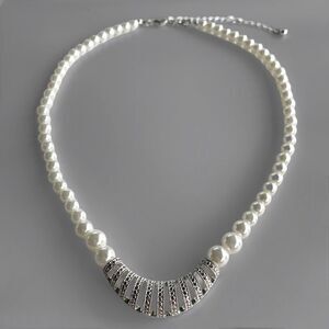Vintage SAQ Faux Pearl Silver Necklace